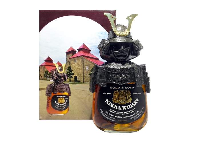 NIKKA WHISKY GOLD & GOLD 武士の像760ml Nikka Gold & Gold Samurai | Old Liquor Company